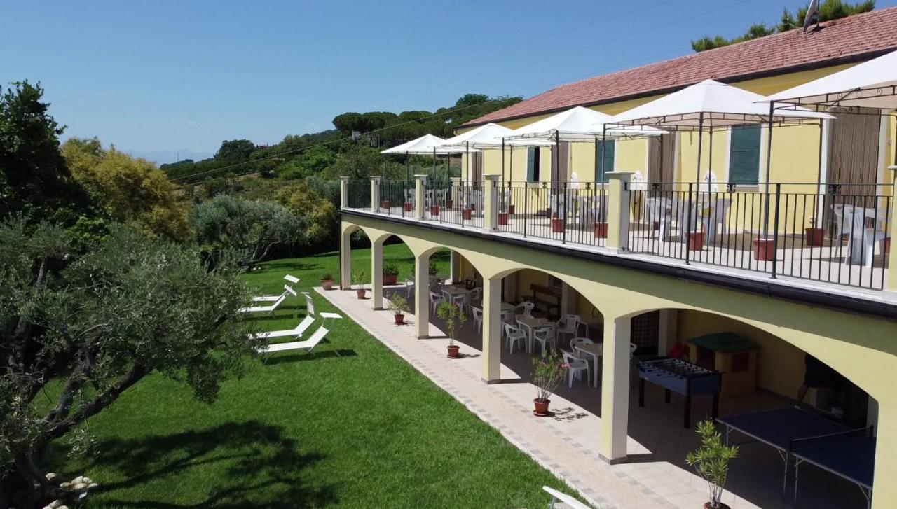 Agriturismo Montemaggio Lapedona Exterior photo