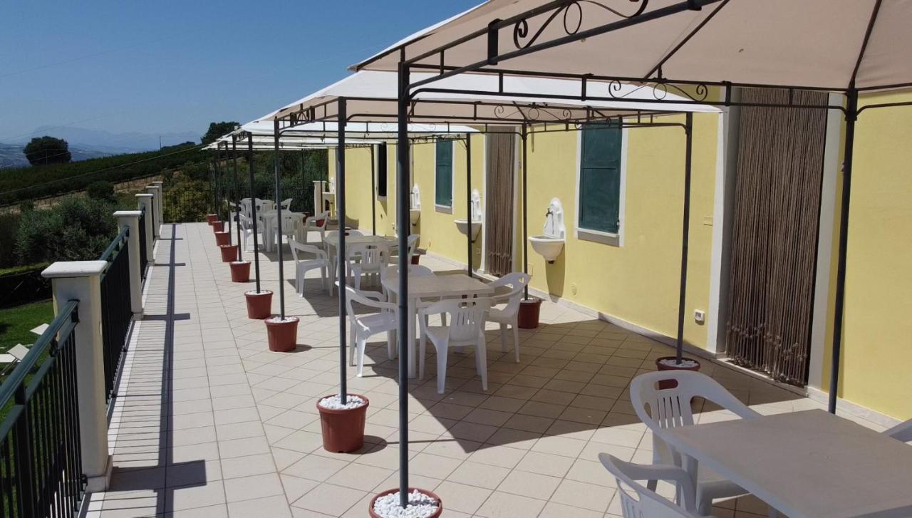 Agriturismo Montemaggio Lapedona Exterior photo