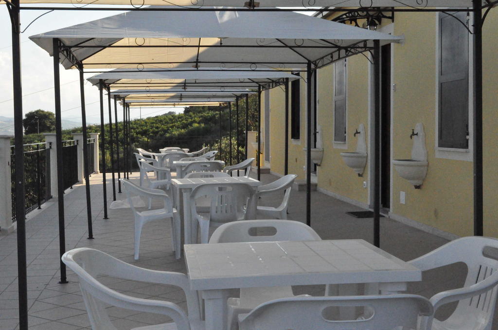 Agriturismo Montemaggio Lapedona Exterior photo